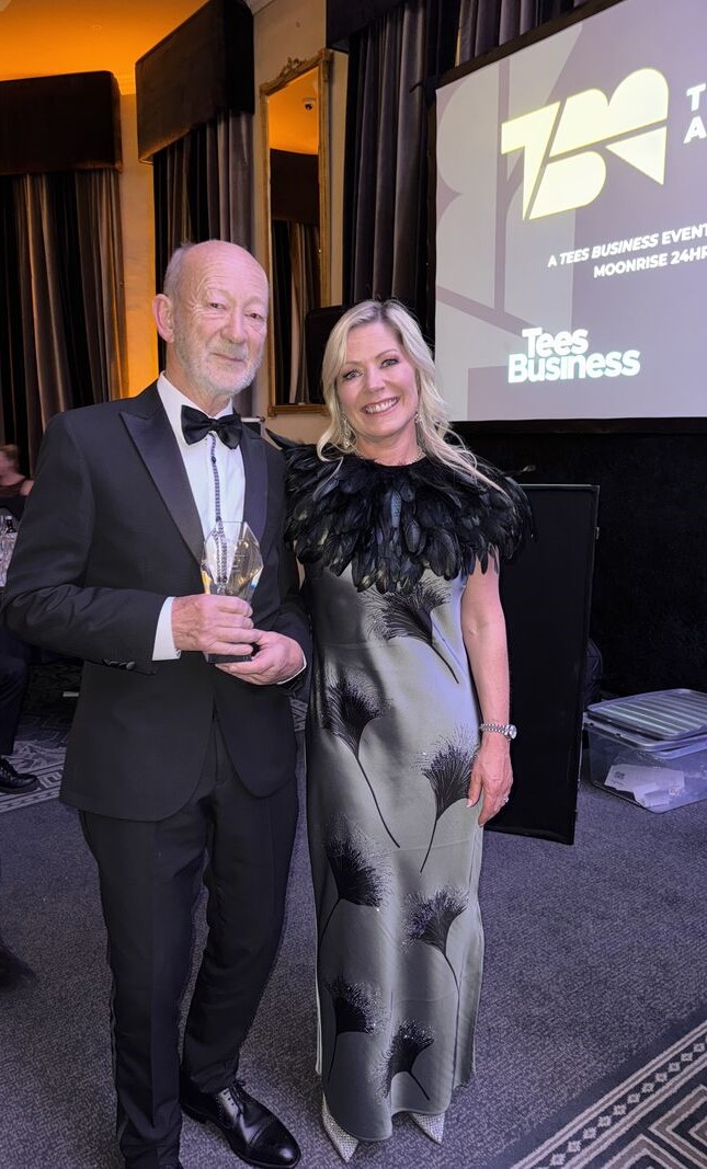 Experienced hydraulic engineer recognised with Lifetime Achievement Award for ‘bigging’ up Teesside